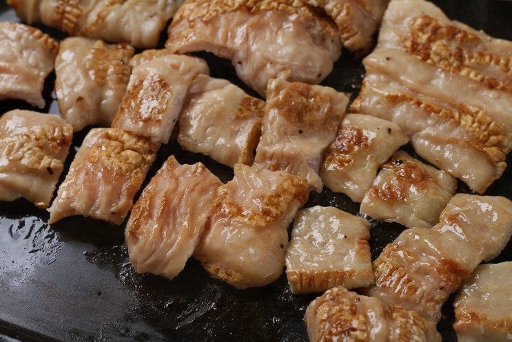  [배꼽숙성삼겹살과막창] 신선하고 푸짐한 방촌동 맛집