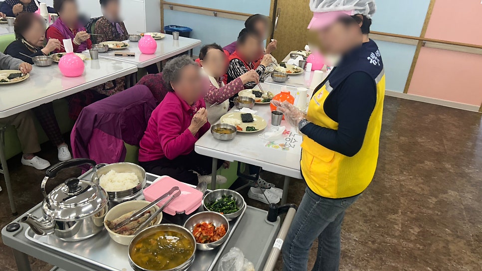 보령시재활운동주간보호센터 건강한 어르신들을 위한 금빛사랑주야간보호센터