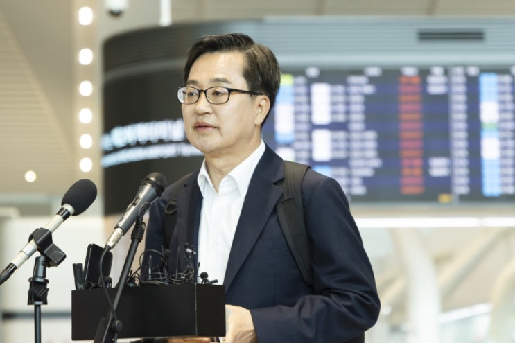<b>김동연</b>, “트럼프발 <b>관세</b> 충격 <b>대응</b> 위해 미시간행… 한미... 