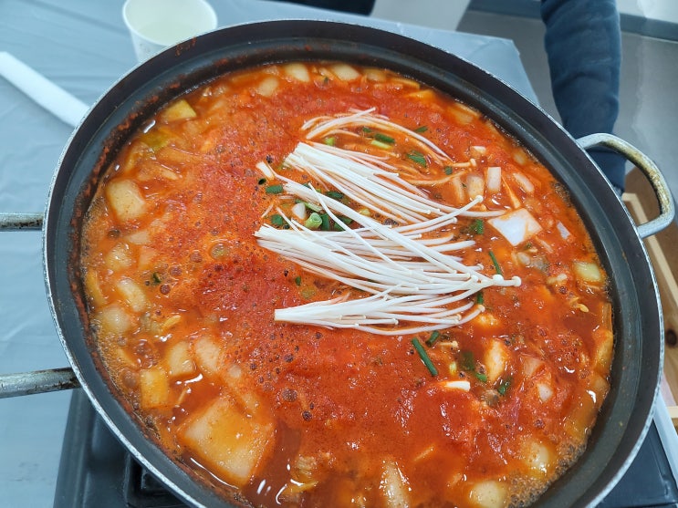 영흥도 맛집 하늘가든 1994 낙지 추가한 바지락고추장찌개 내 돈 내산 후기