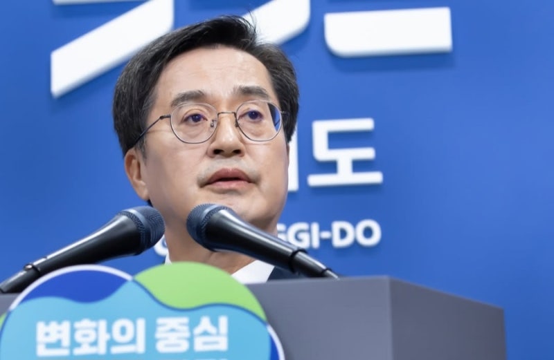 이재명 넘을 수 있을까… 대선 출마 선언한 김동연은 누구?