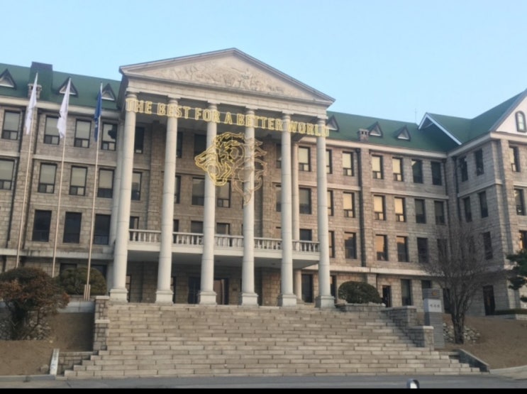 [속보] 한양대 실험실서 황산 폭발… 학생 1명 얼굴 화상·3명... 