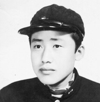 홍준표 프로필 초년시절 알아봐요
