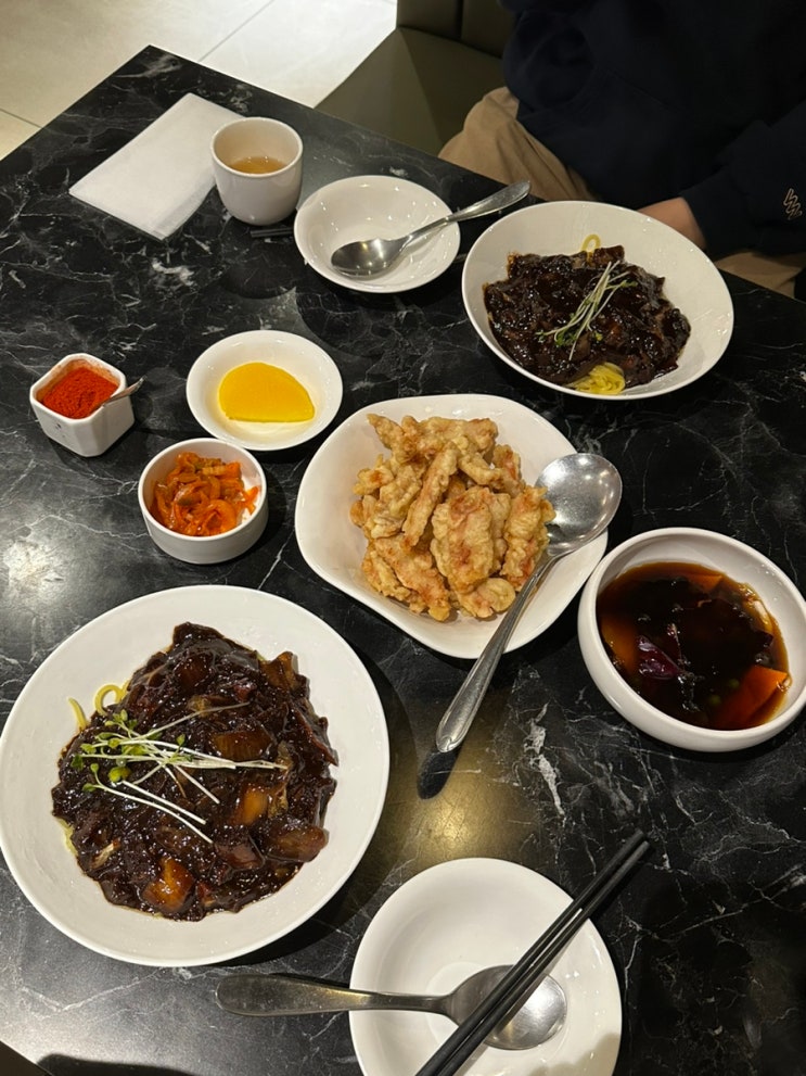  공덕 짜장면 맛있는 중국집 더차이 (주차, 룸식당)