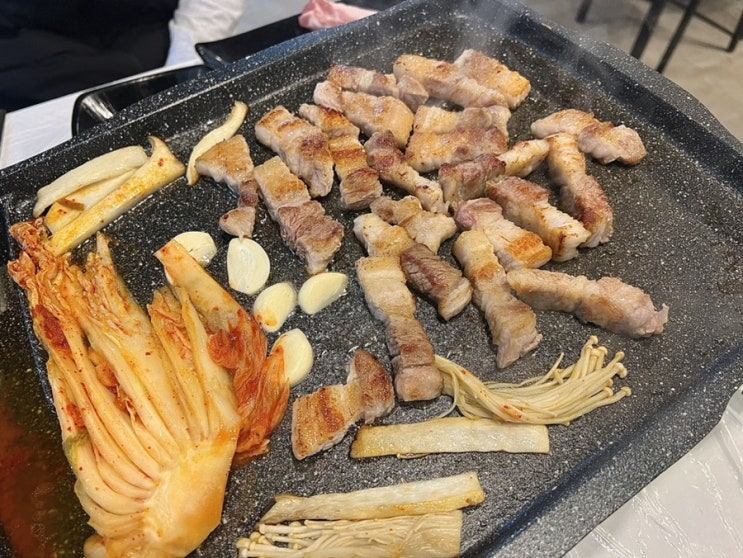  편안하게 방문하기 좋은 송탄역맛집 숙이네삼겹살