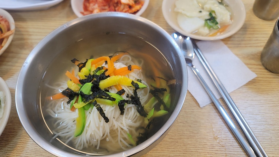 공릉동원조멸치국수 마천점 사진 5