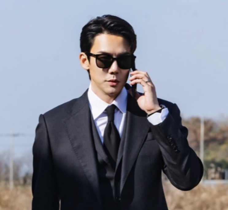 배우 <b>유연석</b>, 70억 <b>추징</b>세금 "이중과세" 인정받아 <b>30억</b>으로... 