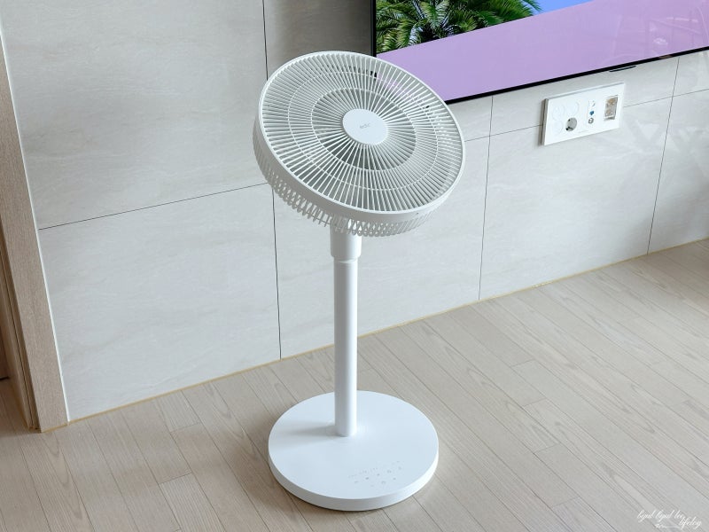 무소음으로 조용한 BLDC 무선 선풍기 에디르