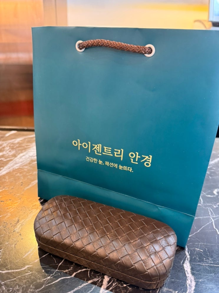  부산 서면 안경점 부전동 포나인 가성비 안경 추천 : 아이젠트리 부산서면점