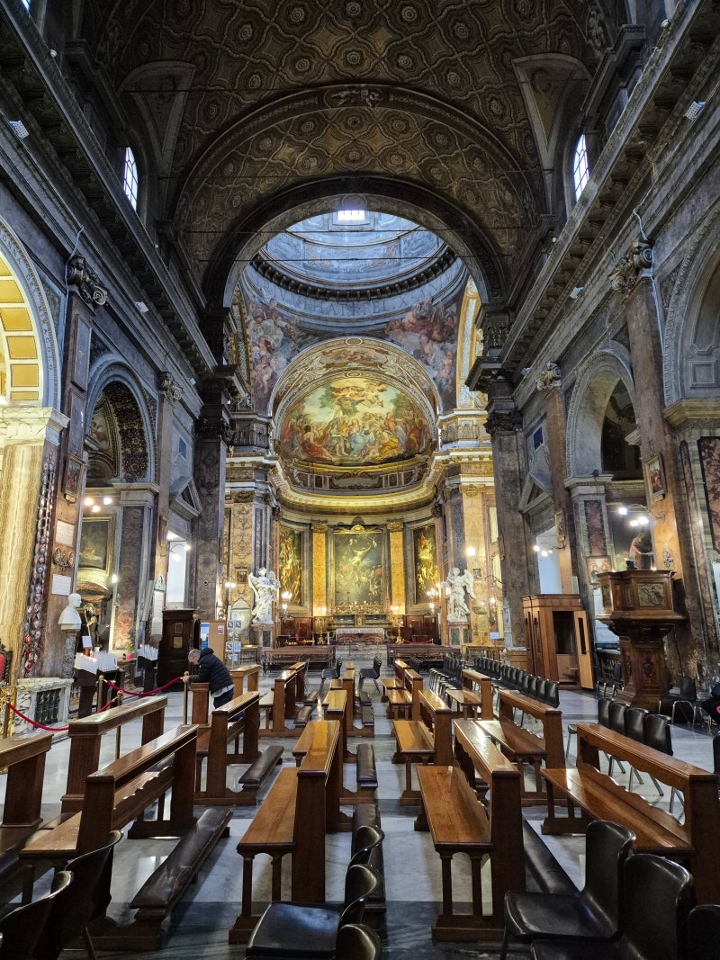 퇴색되는 크리스마스 의미, 누가 원했을까?”, image size:800x1067