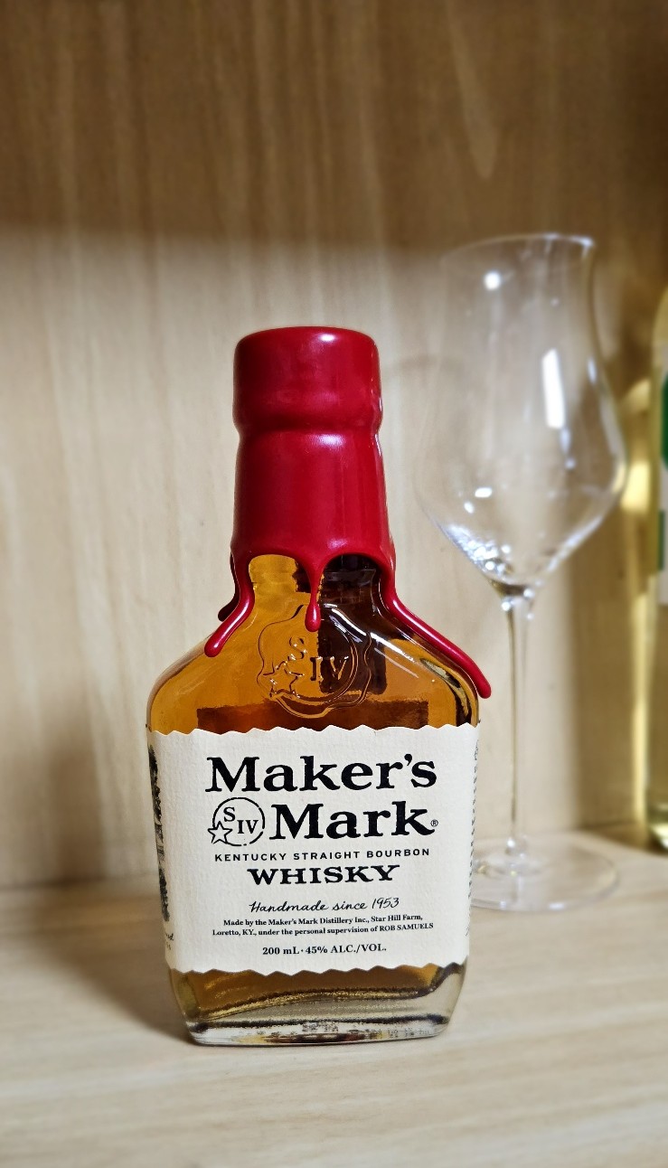  [미국] 메이커스마크 - 아세톤 속에 숨겨진 캐러멜 & 시트러스 (Maker's Mark Kentucky Bourbon)