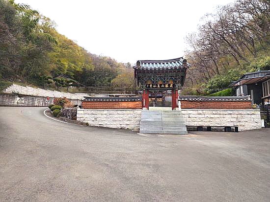 진주 비봉산 의곡사