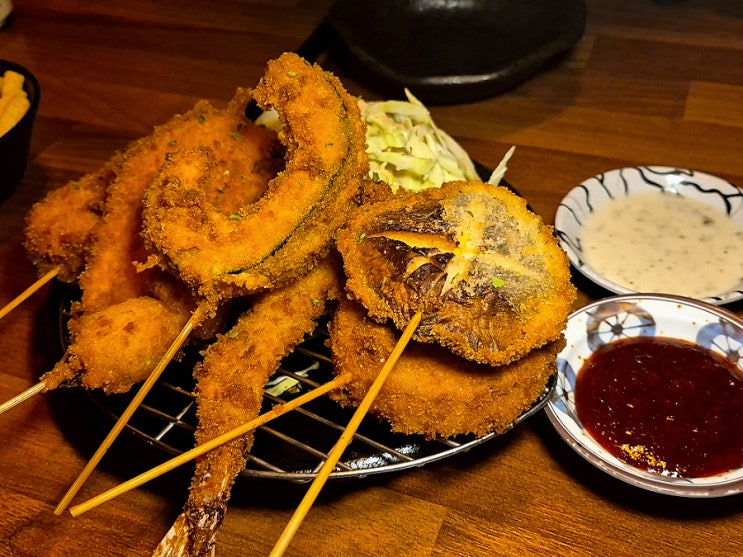  2차로 가기 좋은 쿠시카츠 맛집 '전포지하'