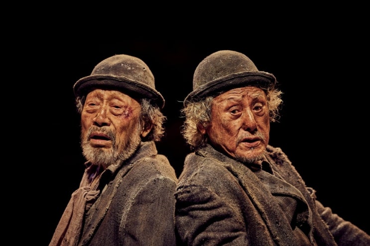 <b>신구</b>와 <b>박근형</b>의 고도를 기다리며 <b>기부 공연</b>