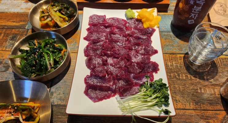  인천주안맛집 남도육회에서 부모님과 한우 뭉티기