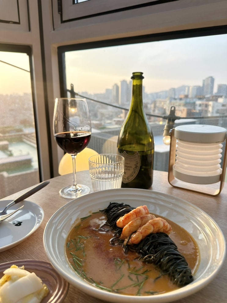  용산/해방촌 맛집 : '에그앤플라워' 생면파스타 강자로 미쉐린가이드 빕구르망 선정