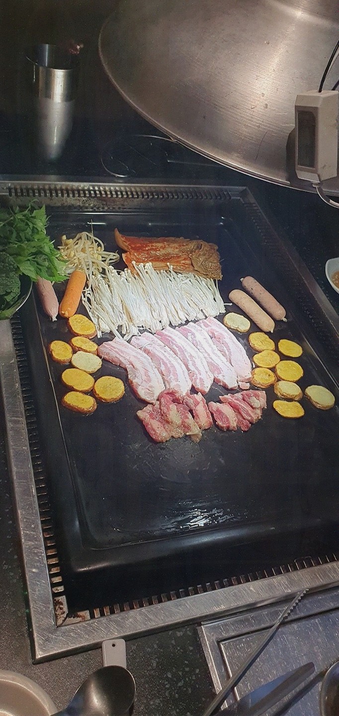  방촌동 고기집, 배꼽숙성삼겹살과막창에서 즐기는 특별한 저녁