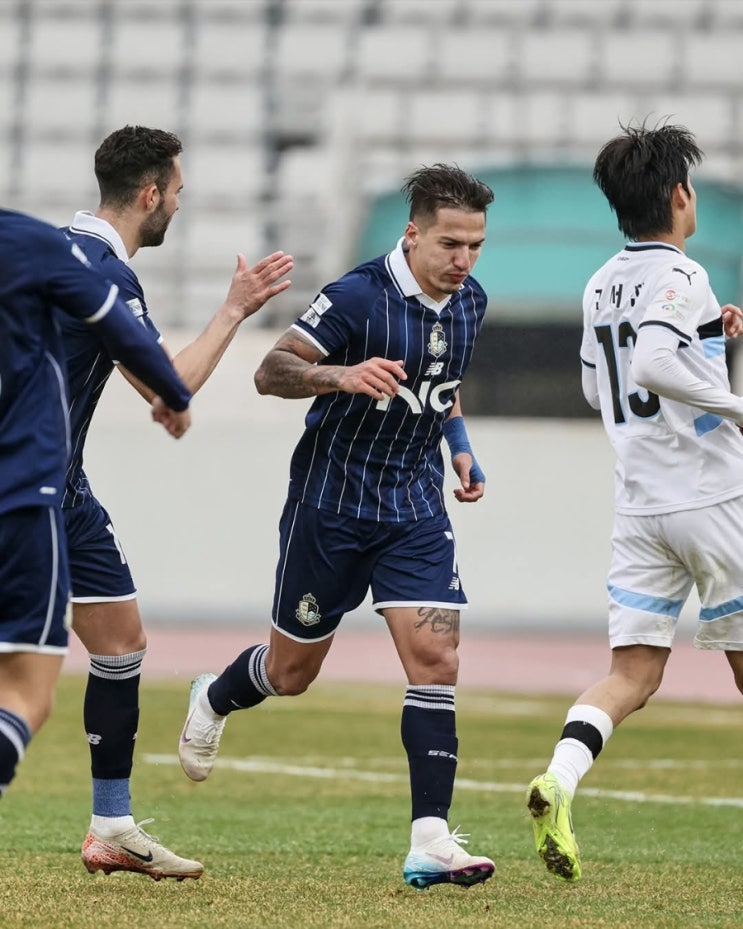 3-0으로 격파하고 홈 무패+선두 질주…<b>인천</b>도 <b>화성 제압</b>