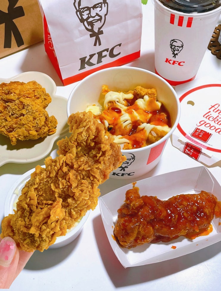 KFC 치킨나이트 시간 1+1 메뉴 배달 4월 행사 KFC 치킨나이트 시간 1+1 메뉴 배달 4월 행사