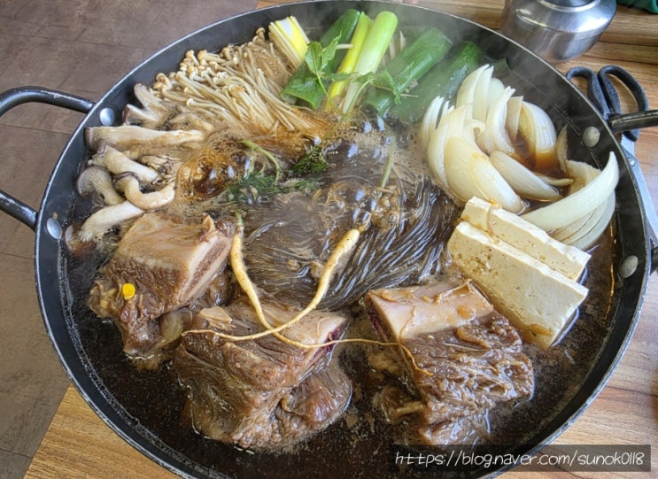  파주 프로방스 맛집 온고집 풍미 가득 소갈비전골