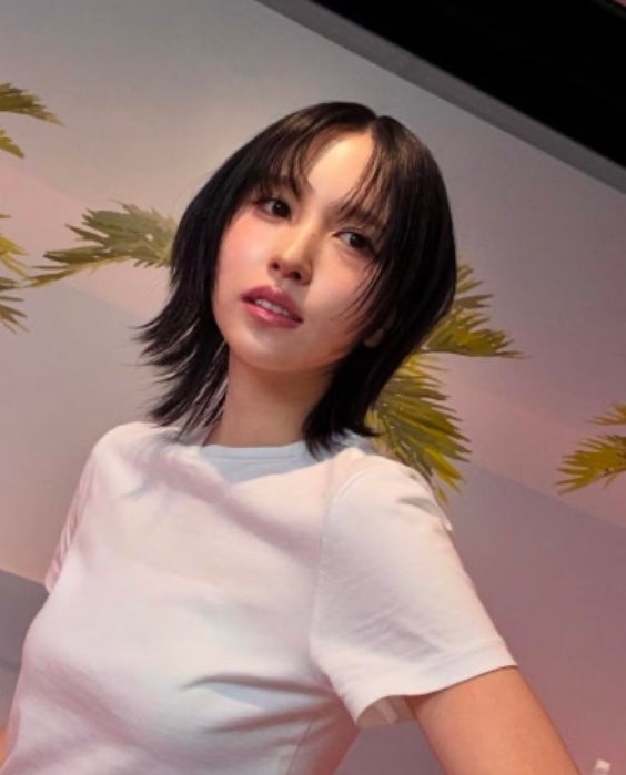 Discover TWICE Mina's Short Hush Cut! Muyu Hair Partner Hyeonjeong at Busan Seomyeon Hair Salon ෆ