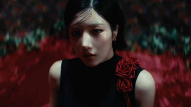 <b>권은비</b>, '<b>Hello Stranger</b>' 무드 샘플러 공개...'매혹 끝판왕... 