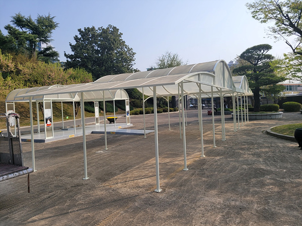  부산경남 캐노피 청소, 렉산 청소 전문 업체입니다~(공장 외벽청소, 주차장 청소)