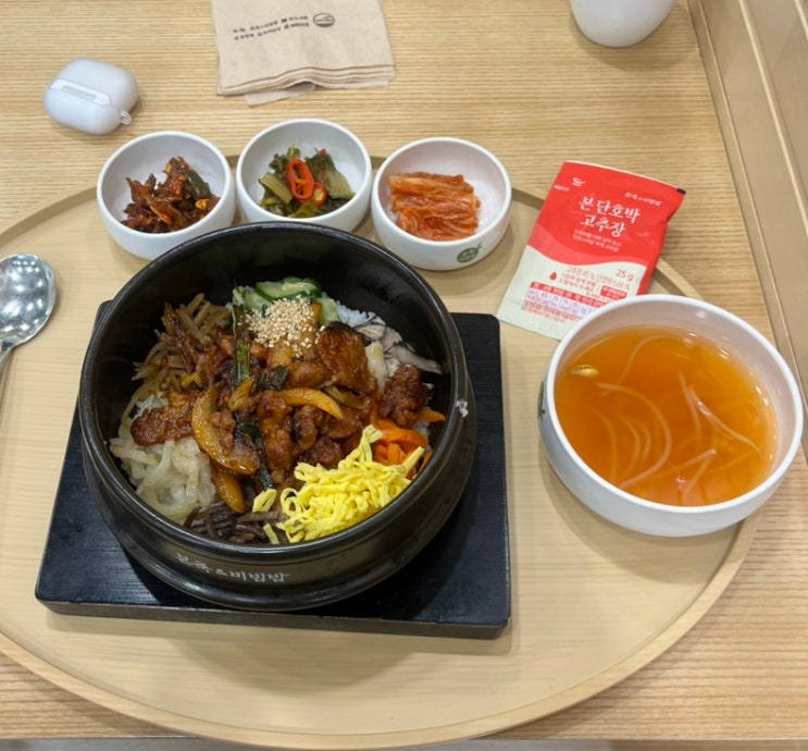  익산l 모현동 [본죽&비빔밥]_ 제육 돌솥 비빔밥!