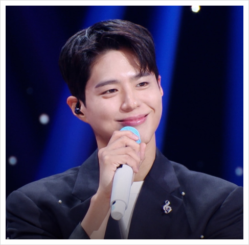 '관식이' <b>박보검</b>, 이젠 가수 데뷔까지? 같은 연예인들이... 