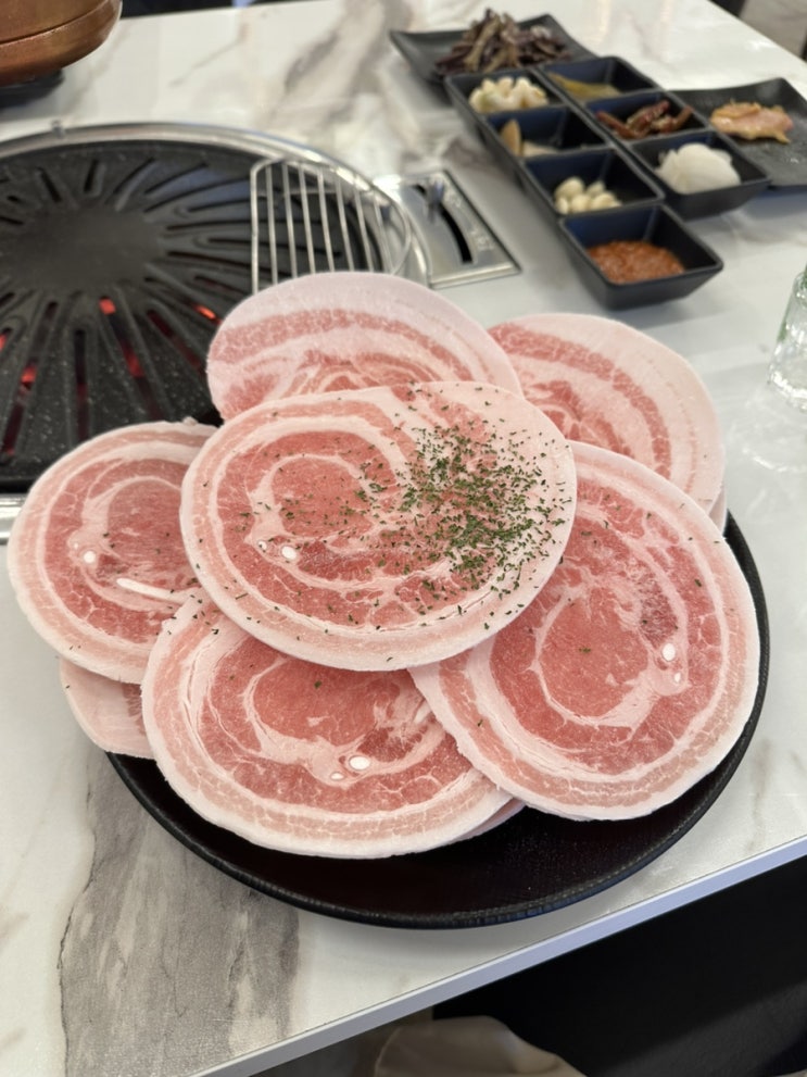  포항 효자시장 맛집 꽃삼겹살이 끝내주는 일로식당