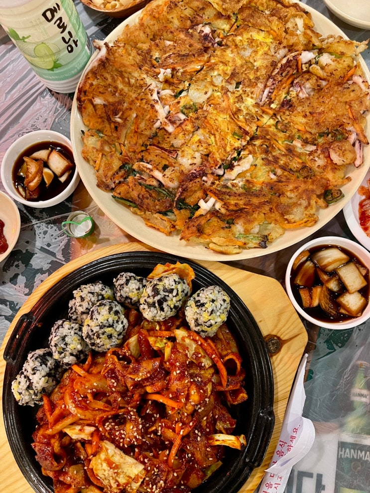  군산 파전맛집 은파 광장해물왕파전에서 벚꽃 속의 야장분위기 그리고 막걸리