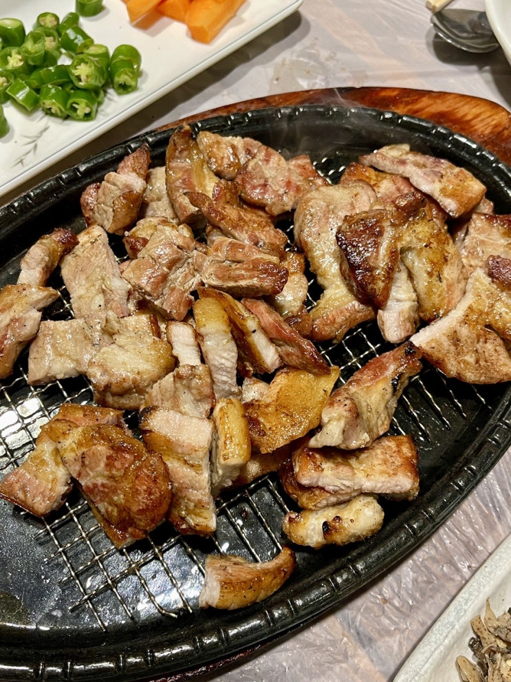  군산 근교 분위기좋은 삼겹살 맛집 펜션 느낌의 감성있는 상평까페