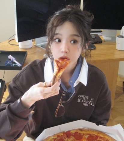  2025년 봄 코디, 강민경 패션 모음zip