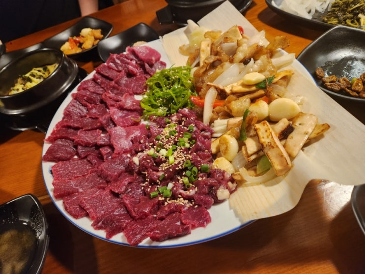 대구 평리동 육회 뭉티기 오드레기 전문 이조생고기육회