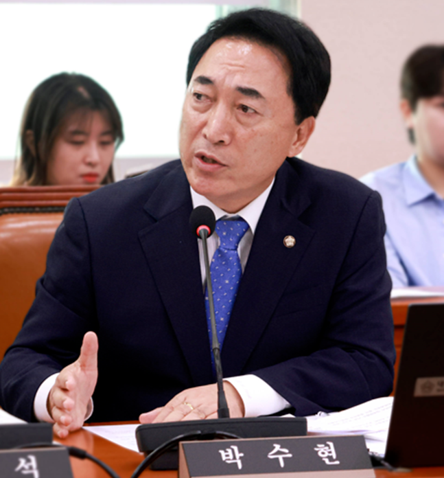 <b>박수현</b> 국회 의원 프로필, 나이... 이재명 캠프의 공보단장 <b>임명</b>