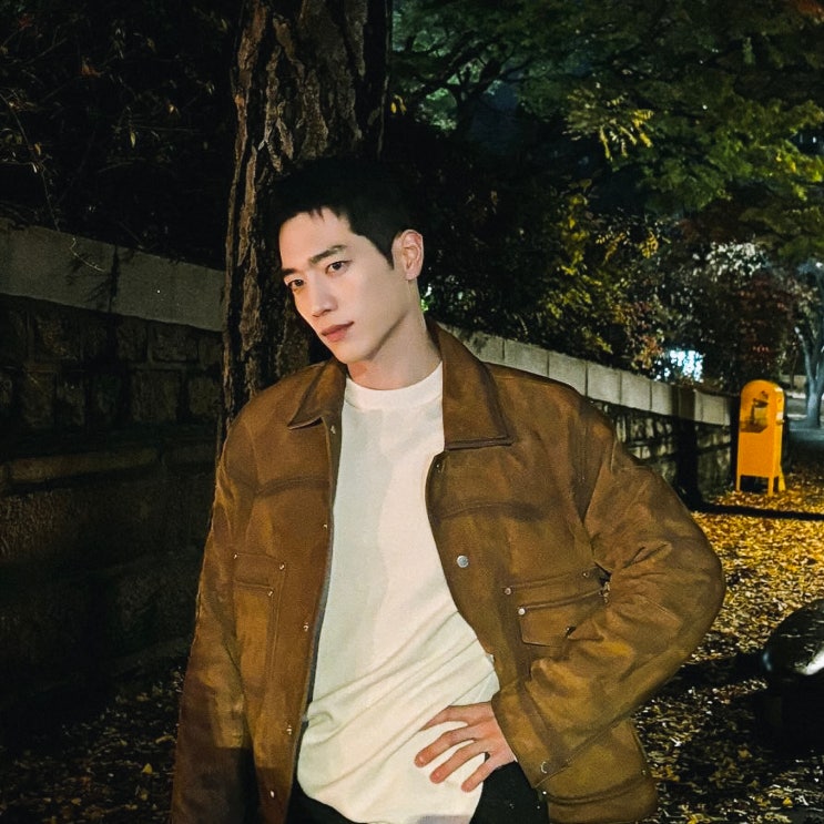  서강준 자켓, 봄 패션 따라잡기? 화보부터 드라마 코디 분석