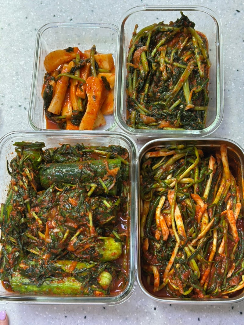 운림가 김치 오이소박이 파김치 열무김치 총각김치