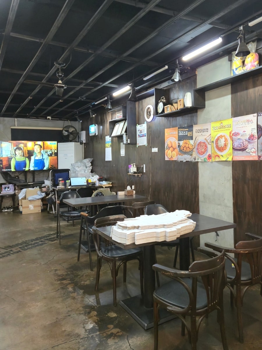 호식이두마리치킨 별내2호점 사진 3