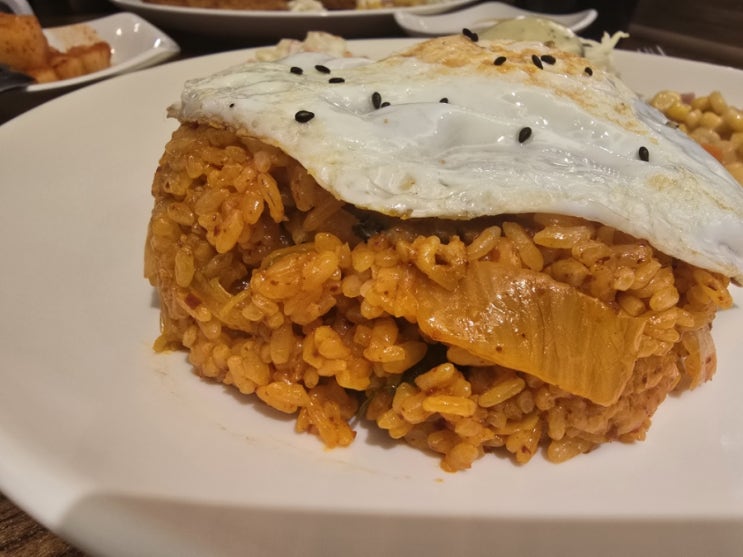  대전 은행동 내 추억의 맛집[아저씨 돈까스] 퇴근후 go go~ 김치볶음밥이 맛있음 ㅋㅋ