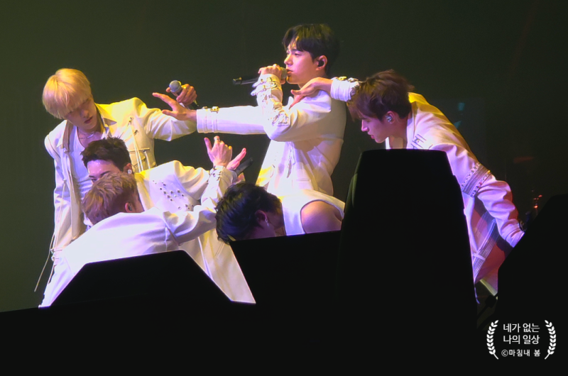 인피니트 콘서트 고화질 후기_인피니트 앙콘, 인스파이어아레나 206구역 A열 8번