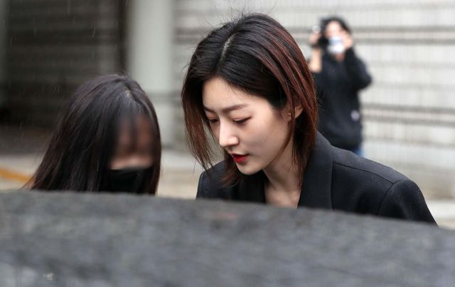 이진호 “김새론, 1년 넘게 남자가수 A와 교제했다”