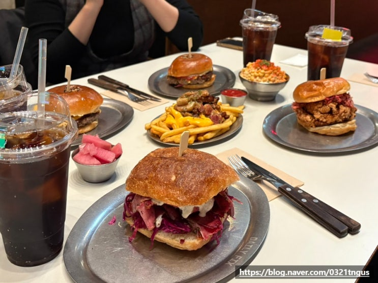  [서울수제버거] 강남 3대 버거, 강민경 맛집- '데일리픽스 강남본점'