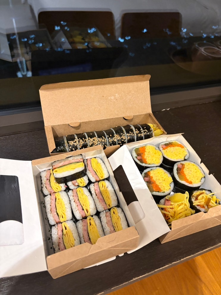  부산 영도 맛집 태종대김밥:) 태종대 근처 김밥, 무스비 포장 후기