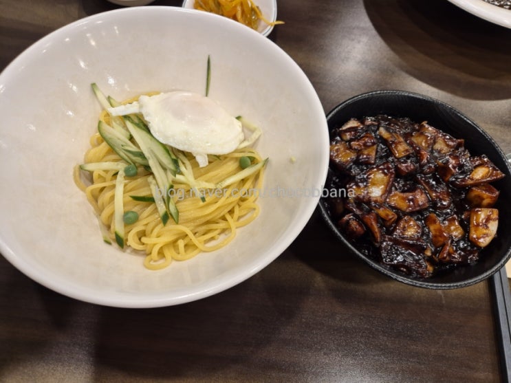  백연 중국집 간짜장 삼선볶음밥 양재 포이사거리 배민 배달주문 시켜먹기 탕수육 매운짜장면 해물 양재천 식당