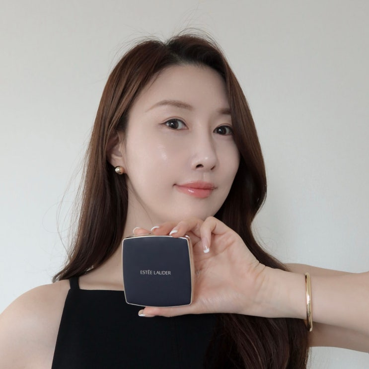  에스티 로더 더블웨어 소프트 글로우 쿠션 촉촉한 아이유쿠션 추천(1C0쉘 색상)