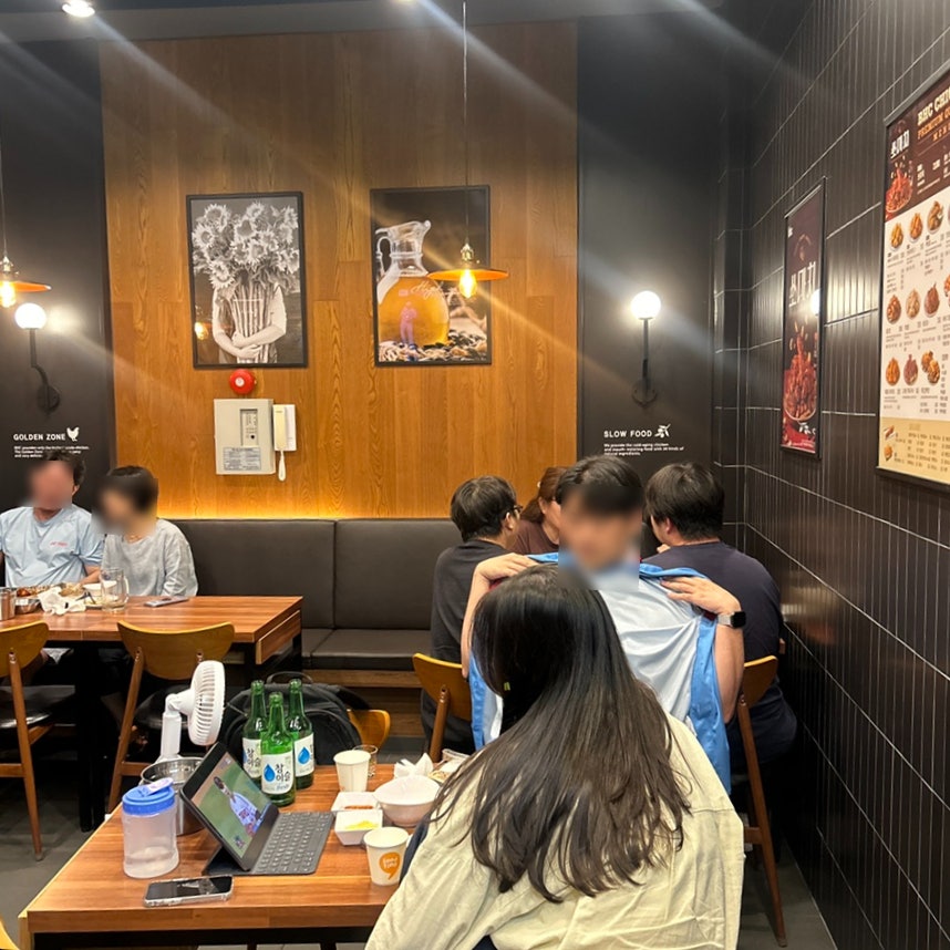BHC치킨 대구각산데시앙점 사진 2