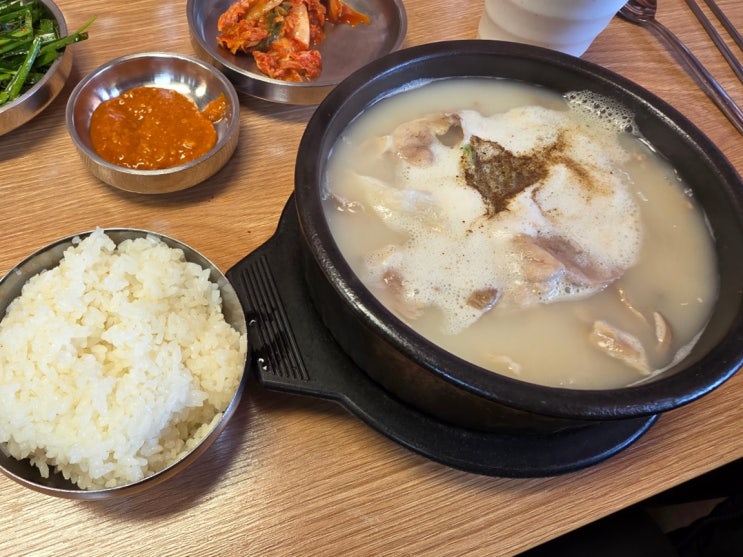  고기 한가득 밥 무한리필로 즐기는 진주 가좌동 통큰돼지국밥