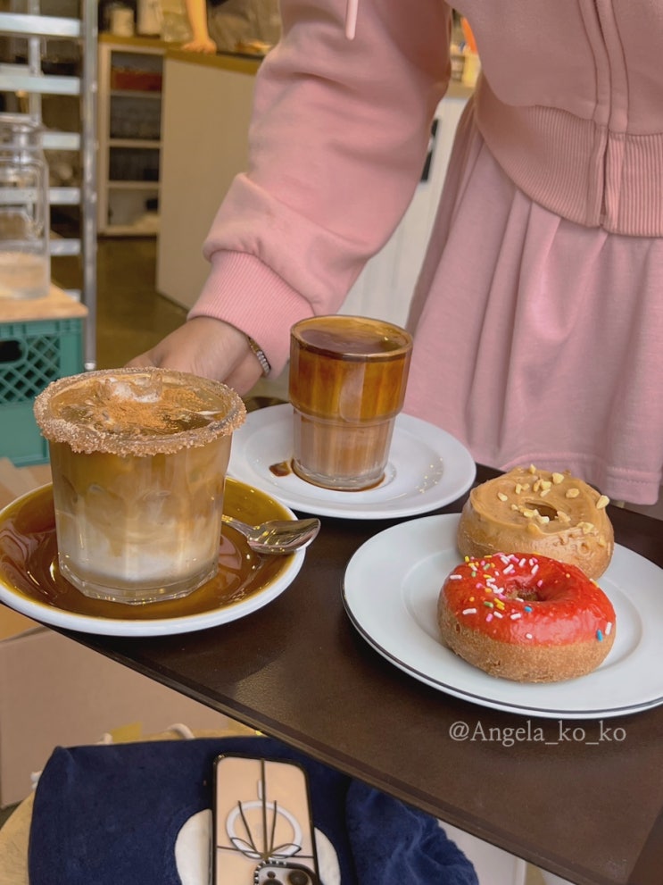  퀸즈베리도넛하우스 양재점 양재천 카페거리 핫플 맛집