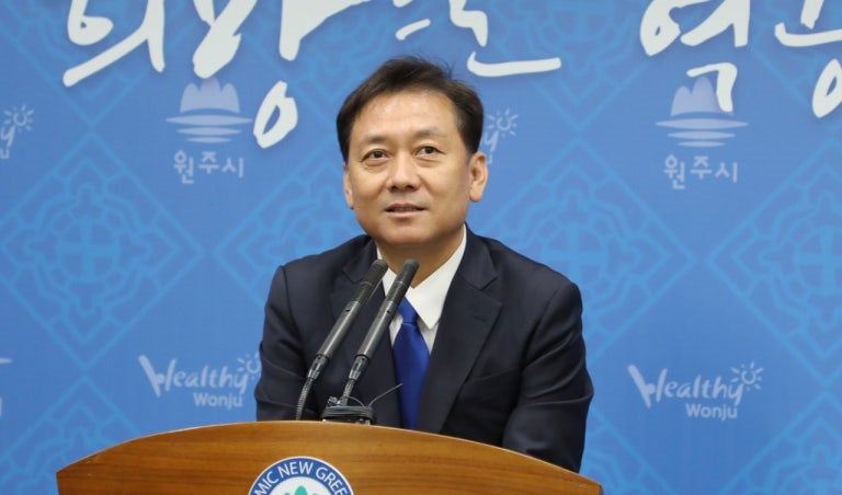 전 국회 사무총장 이광재 프로필 나이 고향 학력 경력 재산 "대선 불출마 선언"