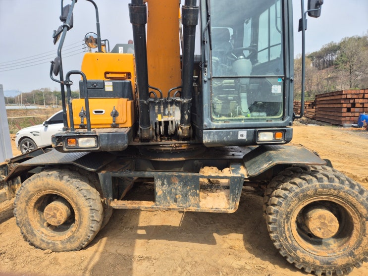 현대 HW145 2019년식 8500만원 판매합니다. 현대 HW145 2019년식 8500만원 판매합니다.